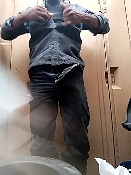 Kesurra online show from 11-19-25, 08:09