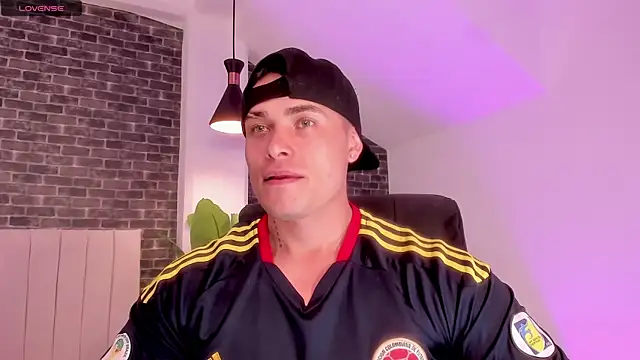 connorsmiith online show from 04-02-26, 12:41