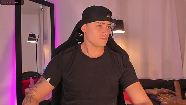 connorsmiith online show from 06-17-26, 01:01
