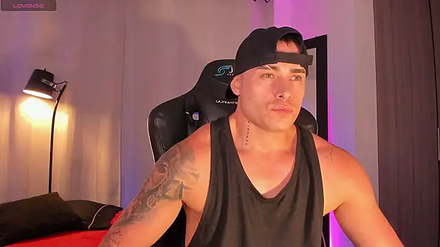 connorsmiith online show from 07-05-26, 01:23