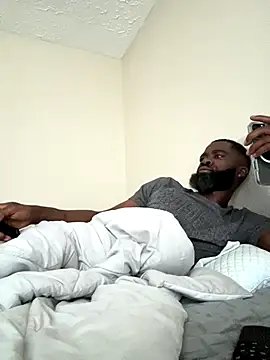 Snapshot of urmant chatting on 12-19-25, 08:49 urmant online show from 12-19-25, 08:49