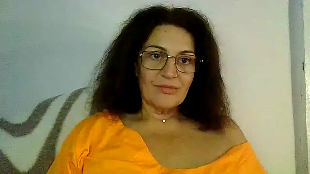 RubyyRosee online show from 10-13-25, 01:22