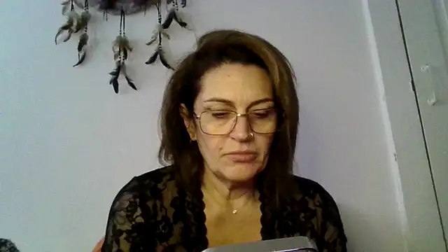 RubyyRosee online show from 10-28-25, 02:09