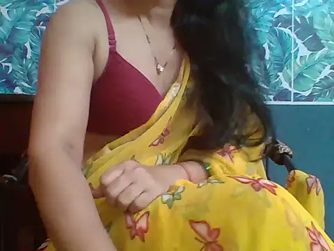 Snapshot of Marathi_q4een01 chatting on 09-23-25, 03:31 Marathi q4een01 online show from 09-23-25, 03:31
