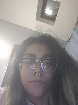 Lovelyrainn online show from 11-23-25, 11:43