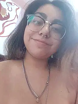 Lovelyrainn online show from 12-16-25, 05:51