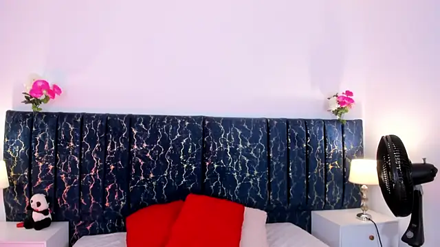 katte landerr online show from 05-13-26, 01:08
