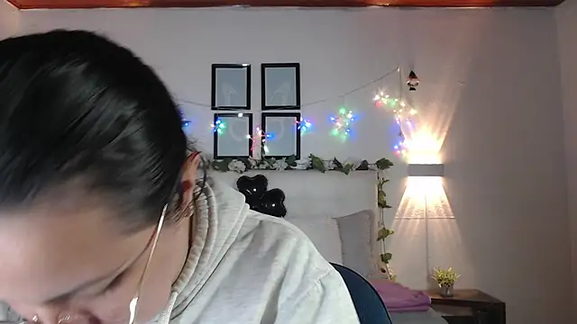 Megan 05  online show from 02-24-26, 07:23