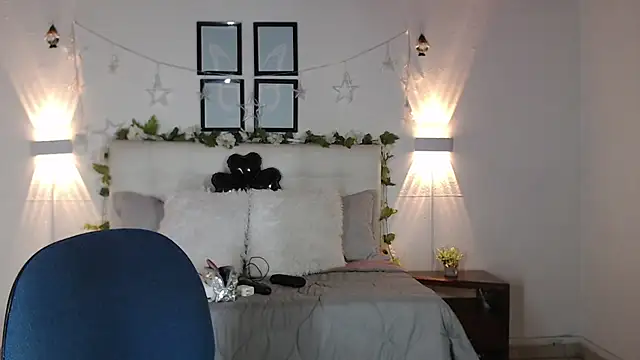 Megan 05  online show from 03-18-26, 06:55