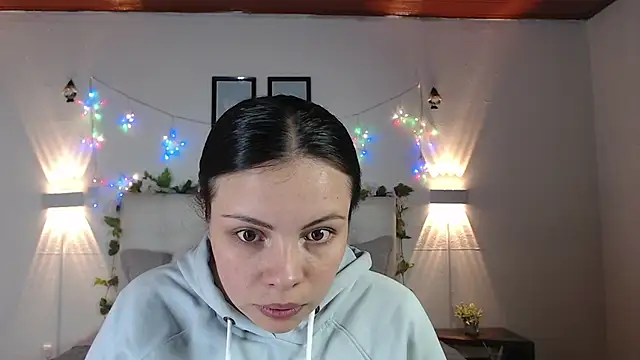 Megan 05  online show from 04-12-26, 02:11