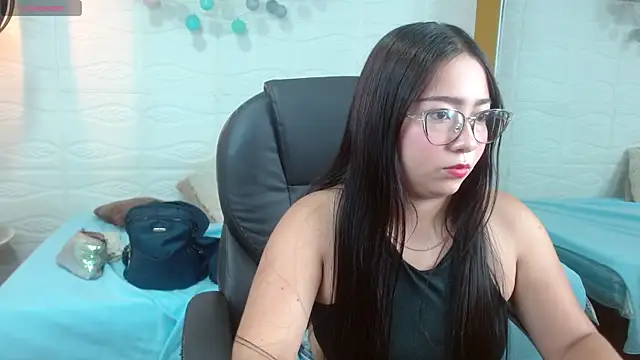 tinisweet online show from 03-31-26, 01:44