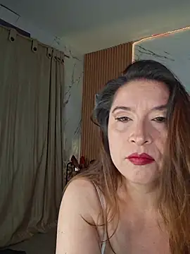 Lady Sofhia online show from 02-08-26, 01:09