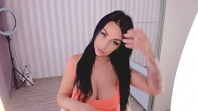 oh julya online show from 10-23-25, 12:15