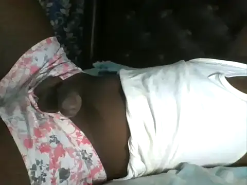 Snapshot of Susuam chatting on 02-08-26, 12:03 Susuam online show from 02-08-26, 12:03