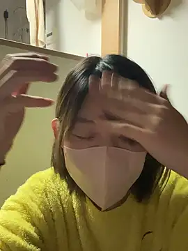 Snapshot of usako_2025 chatting on 11-21-25, 04:05 usako 2025 online show from 11-21-25, 04:05