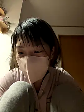 Snapshot of usako_2025 chatting on 01-09-26, 12:19 usako 2025 online show from 01-09-26, 12:19