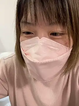 Snapshot of usako_2025 chatting on 01-16-26, 12:09 usako 2025 online show from 01-16-26, 12:09