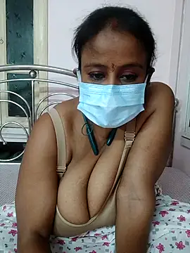 Snapshot of Barna_Love chatting on 09-14-25, 05:45 Barna Love online show from 09-14-25, 05:45
