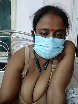 Snapshot of Barna_Love chatting on 09-24-25, 05:49 Barna Love online show from 09-24-25, 05:49