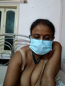 Snapshot of Barna_Love chatting on 09-26-25, 06:12 Barna Love online show from 09-26-25, 06:12