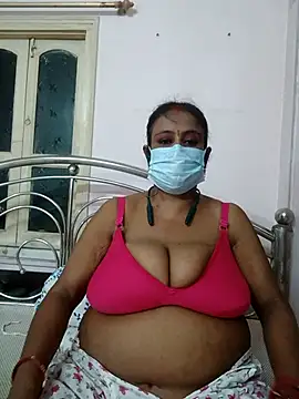 Snapshot of Barna_Love chatting on 09-27-25, 05:51 Barna Love online show from 09-27-25, 05:51