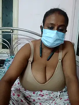 Snapshot of Barna_Love chatting on 10-08-25, 06:05 Barna Love online show from 10-08-25, 06:05