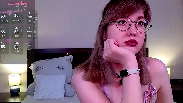 Snapshot of _AlexaFlowers_ chatting on 05-29-26, 10:46 AlexaFlowers online show from 05-29-26, 10:46