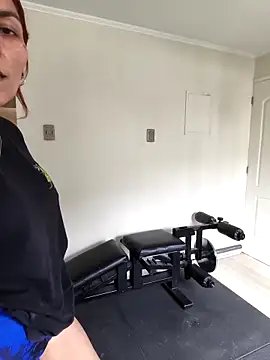 Snapshot of xjuanaxmaldadxxx chatting on 12-20-25, 04:03 xjuanaxmaldadxxx online show from 12-20-25, 04:03