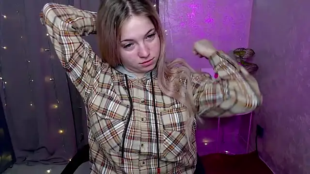 arlana klart online show from 03-11-26, 02:39