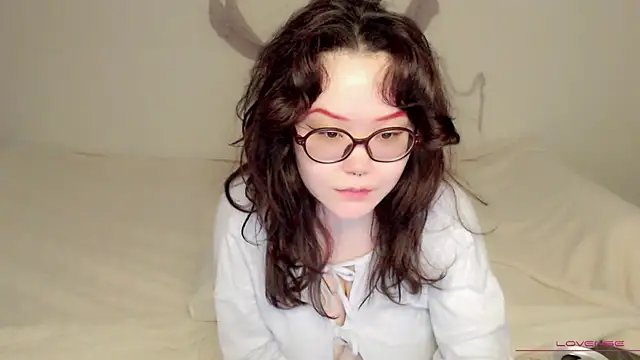 tsunade chan online show from 11-05-25, 05:18