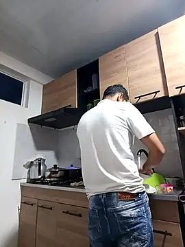 stivenlujan69 online show from 11-30-25, 01:31