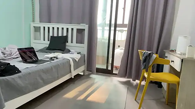 cily online show from 12-17-25, 03:45