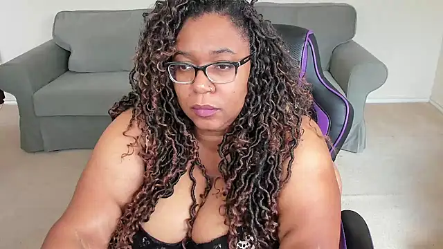 Snapshot of Josie4yourpleasure chatting on 03-26-26, 04:34 Josie4yourpleasure online show from 03-26-26, 04:34