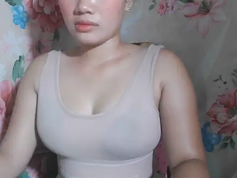 Katie Winslet online show from 09-11-25, 12:00