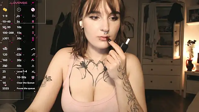 Snapshot of rubby_hanna chatting on 05-12-26, 04:48 rubby hanna online show from 05-12-26, 04:48
