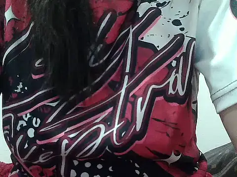 Ayiesha online show from 05-15-26, 07:04