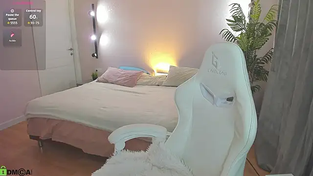 Marie Ellie online show from 02-04-26, 01:44