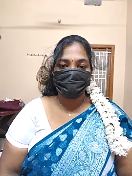 Snapshot of Tamil_Mithra chatting on 11-05-25, 11:54 Tamil Mithra online show from 11-05-25, 11:54