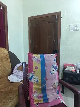 Snapshot of Tamil_Mithra chatting on 11-07-25, 03:34 Tamil Mithra online show from 11-07-25, 03:34