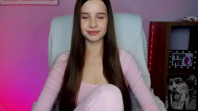 LuxMaya online show from 04-10-26, 06:40