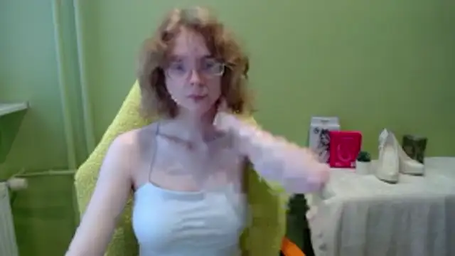 juicyPenny online show from 11-17-25, 07:36