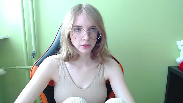 juicyPenny online show from 03-03-26, 07:25