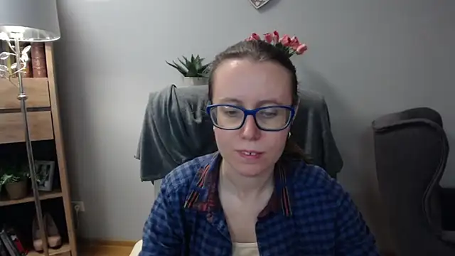 sweetxLizzy online show from 04-17-26, 04:26