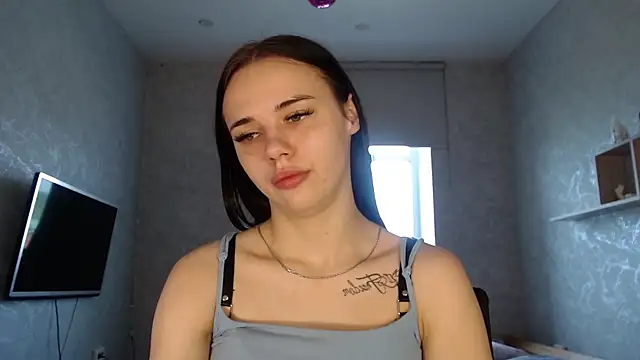 Snapshot of Kseni_a chatting on 05-15-26, 09:05 Kseni a online show from 05-15-26, 09:05