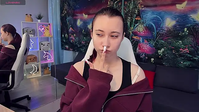 Snapshot of ClaraParks chatting on 09-23-25, 06:00 ClaraParks online show from 09-23-25, 06:00