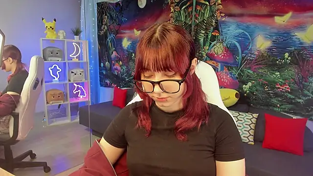 Snapshot of ClaraParks chatting on 11-08-25, 07:45 ClaraParks online show from 11-08-25, 07:45