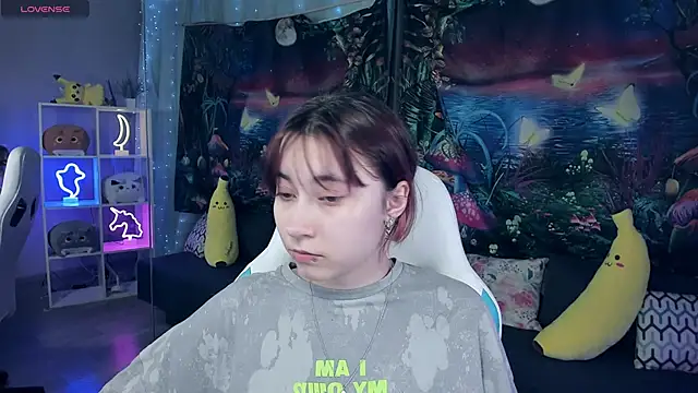 Snapshot of ClaraParks chatting on 01-09-26, 11:06 ClaraParks online show from 01-09-26, 11:06