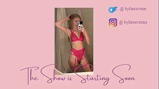 Snapshot of kyliexxrose chatting on 10-21-25, 05:08 kyliexxrose online show from 10-21-25, 05:08