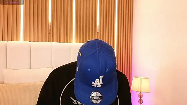 Dulcey  online show from 03-20-26, 05:12