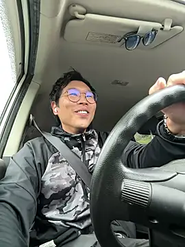 koukou322 online show from 04-22-26, 10:00